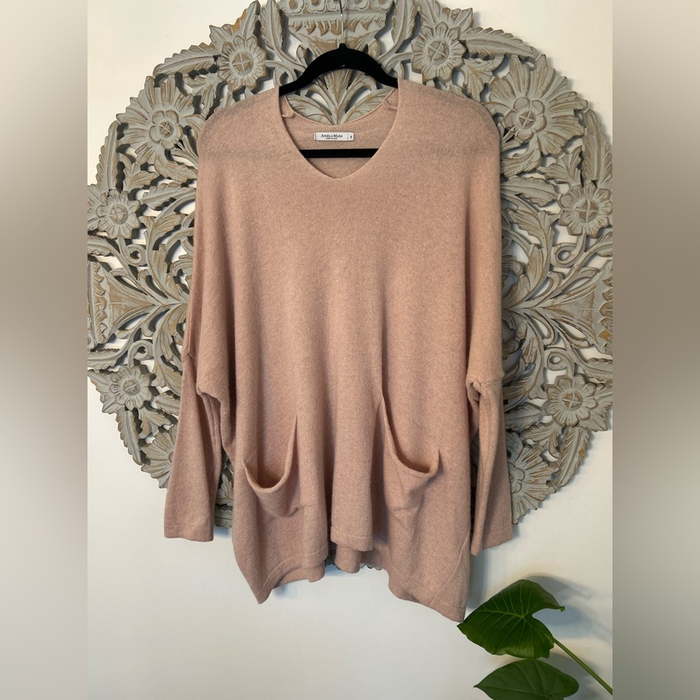 ANGELA MARA Light Pink Asymmetric Pocket Sweater – Size Small